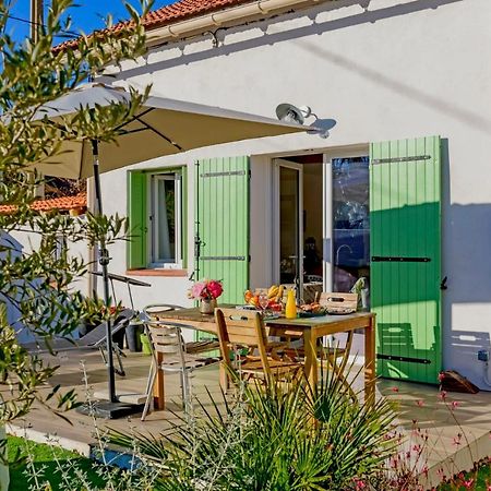Vila Le Cabanon De Virginie Salin-de-Giraud Exteriér fotografie