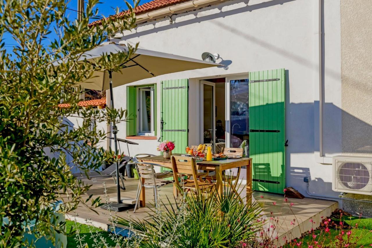 Vila Le Cabanon De Virginie Salin-de-Giraud Exteriér fotografie